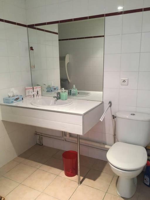 Charmant Appartement - Centre D'アルカション エクステリア 写真